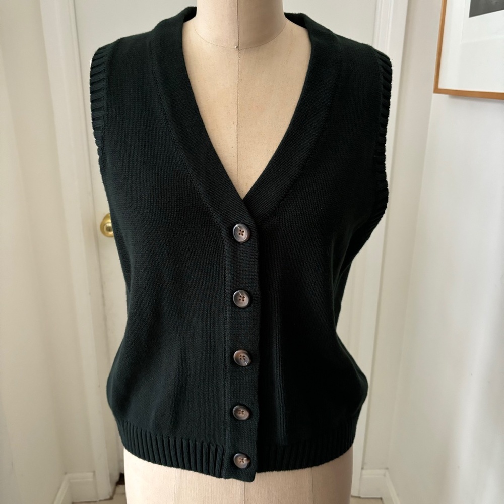 NWOT Brandy Melville Women's Forrest Green Sweater Vest